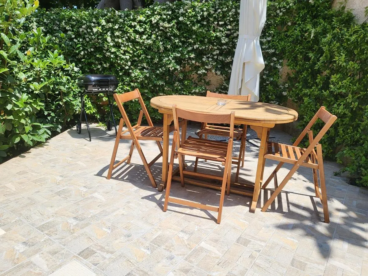 Holiday home Residenza Don Camillo Villa Mondello