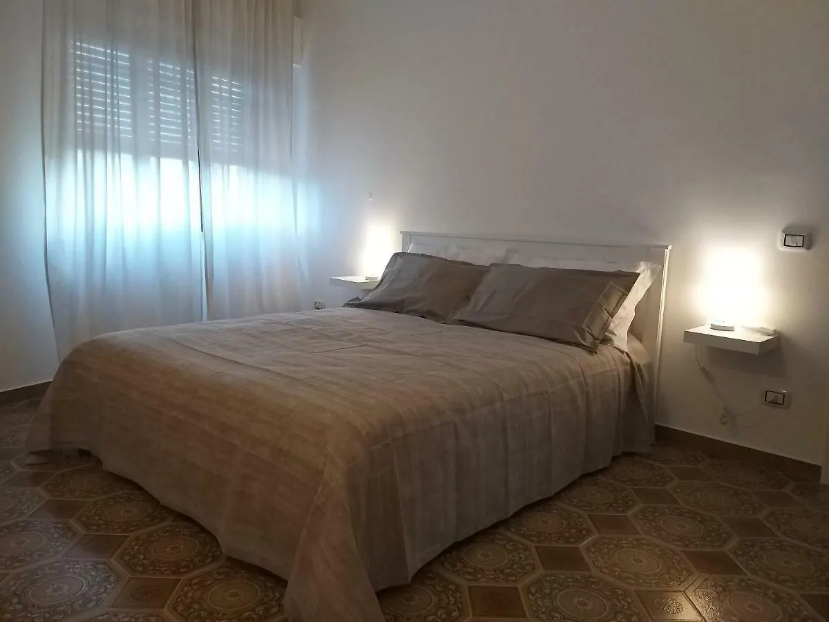 Vila Residenza Don Camillo Mondello 0*,